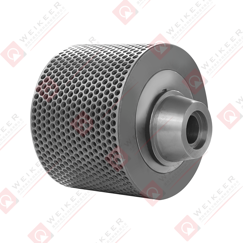 Wałek pelletowy ze stali łożyskowej z wgłębieniami